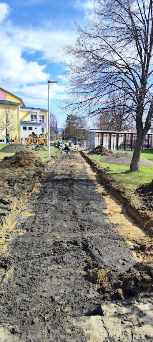 Rekonštrukcia chodníka na ul. Komenského 